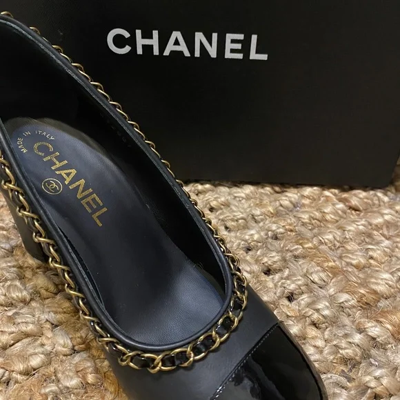 Chanel shop lambskin shoes